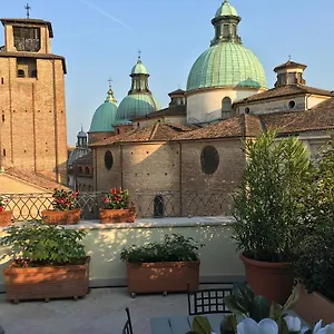Appartamento La Loggia Al Duomo -, Treviso